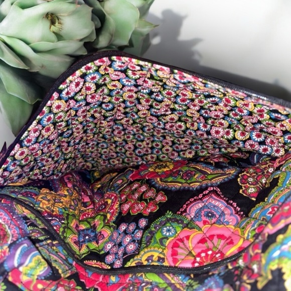 VERA BRADLEY -  GRAND TRAVEL WEEKENDER - Picture 9 of 13